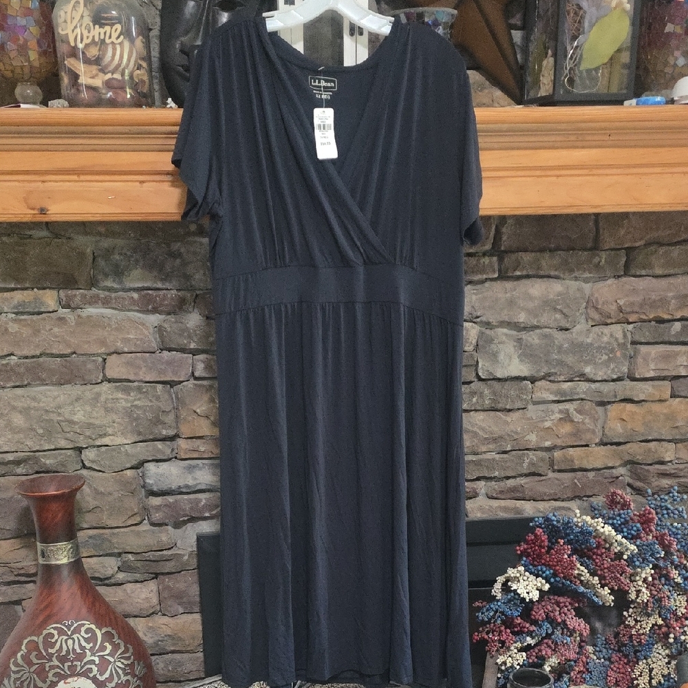 NWT L.L. Bean Thin Flowy Dress Sz 1X